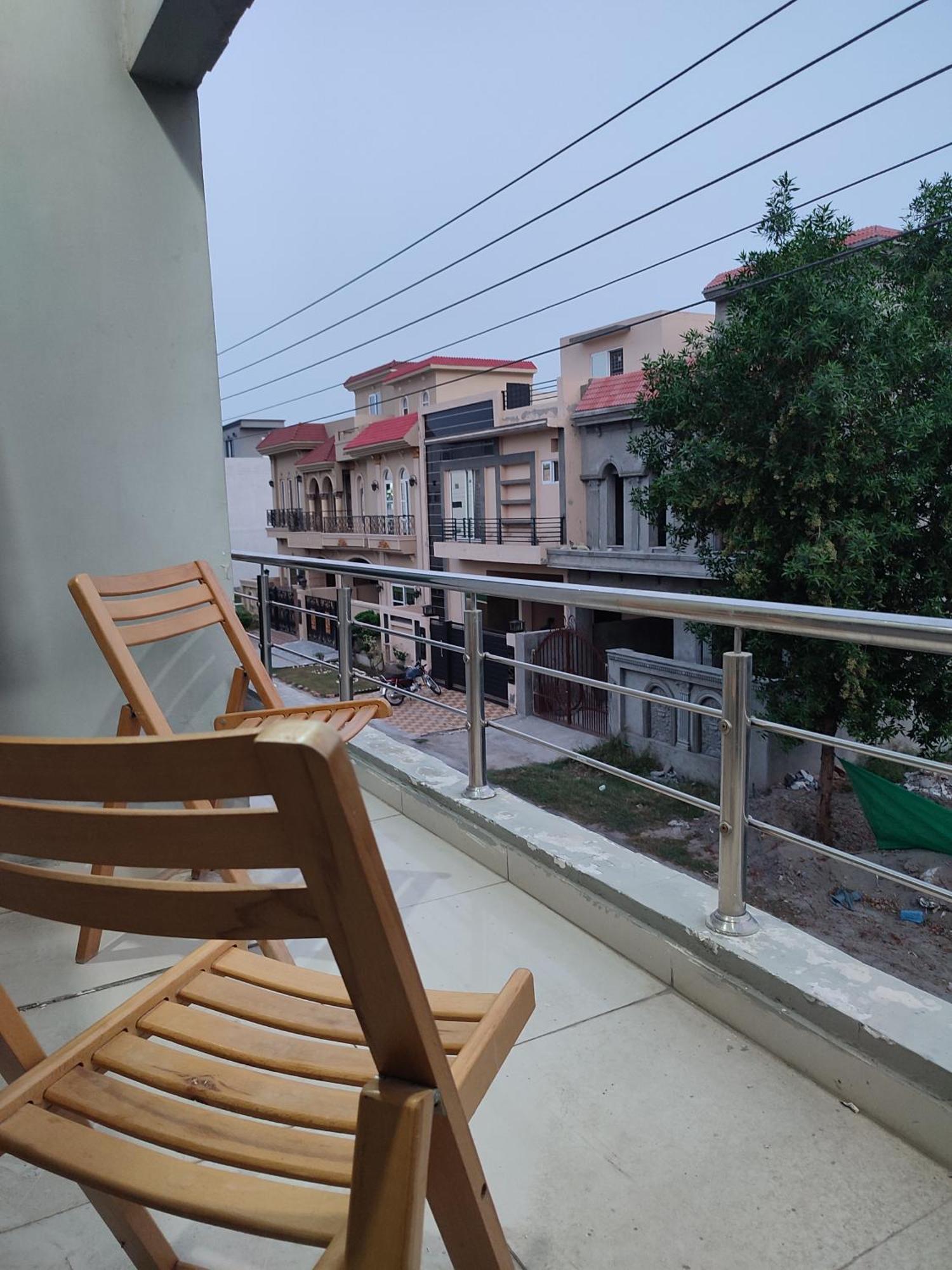 Fully Serviced Holiday Home Near Lahore Ring Road Exteriér fotografie